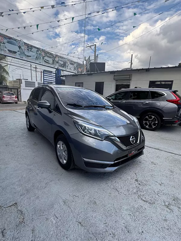 carros - NISSAN NOTE 1