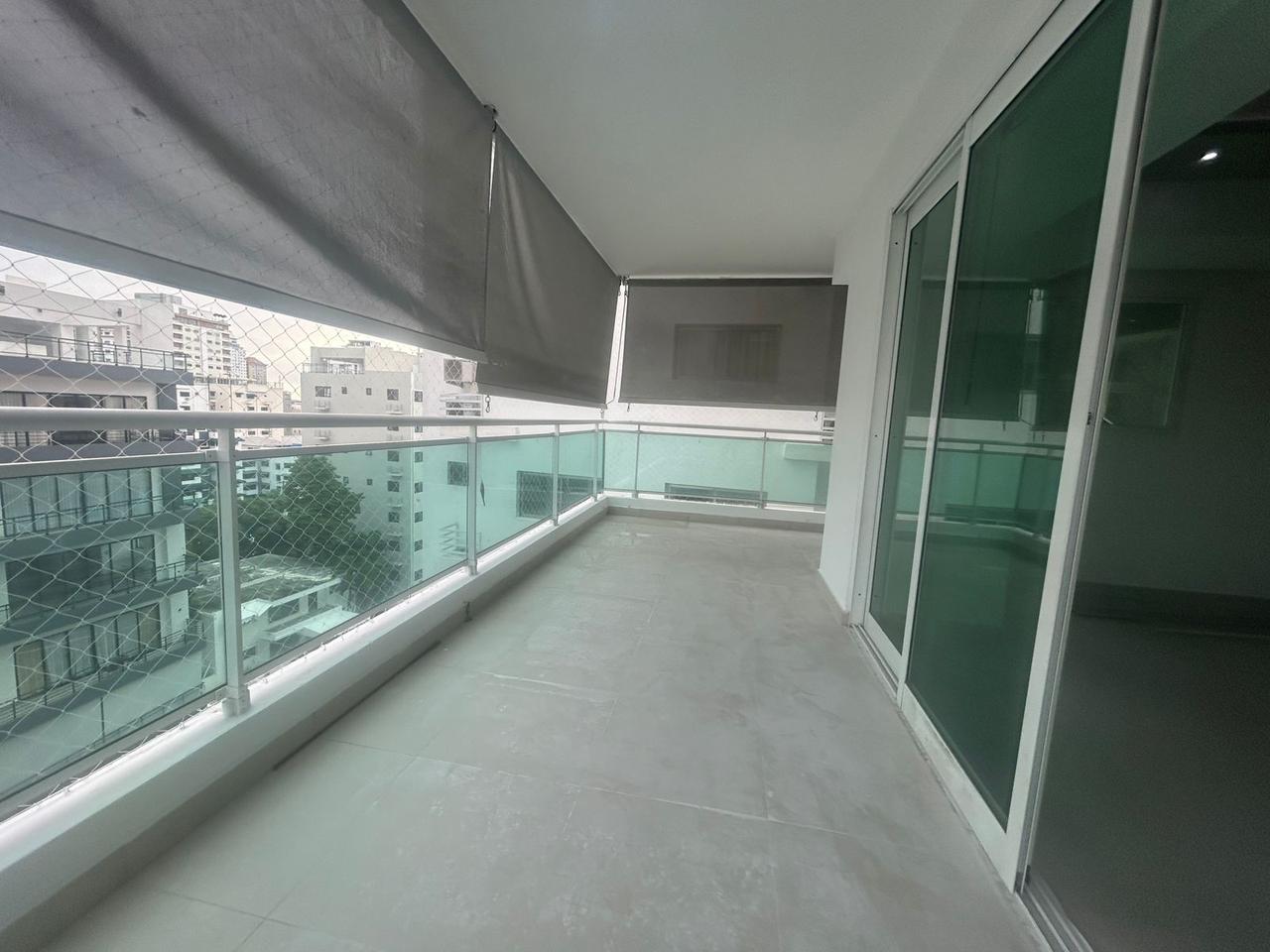 apartamentos - Venta de apartamento, piso 7 en Urb. Real 284.64 m 7