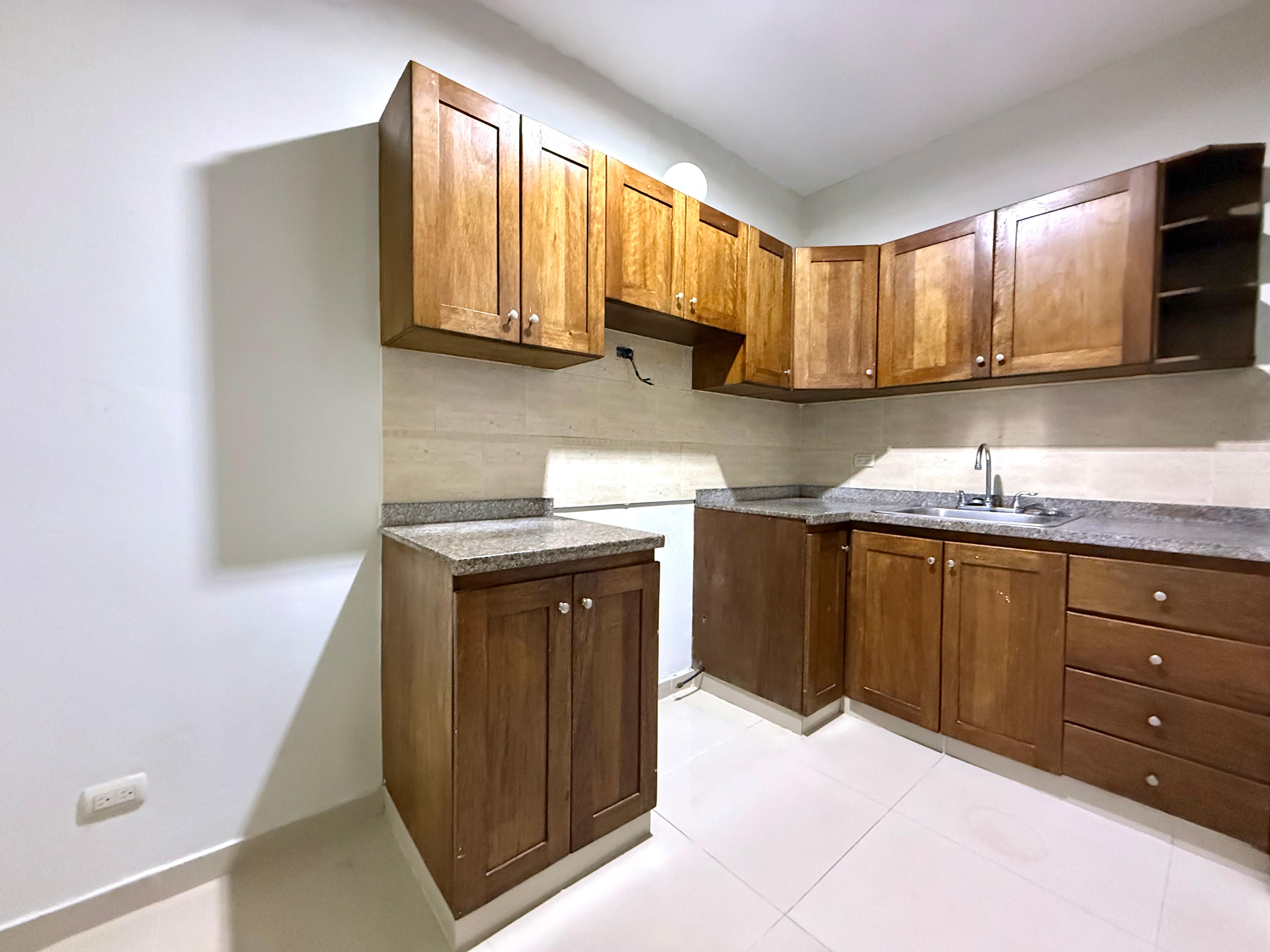 apartamentos - Vendo tercer nivel Miramar dos hab 1.5 baños parqu 3