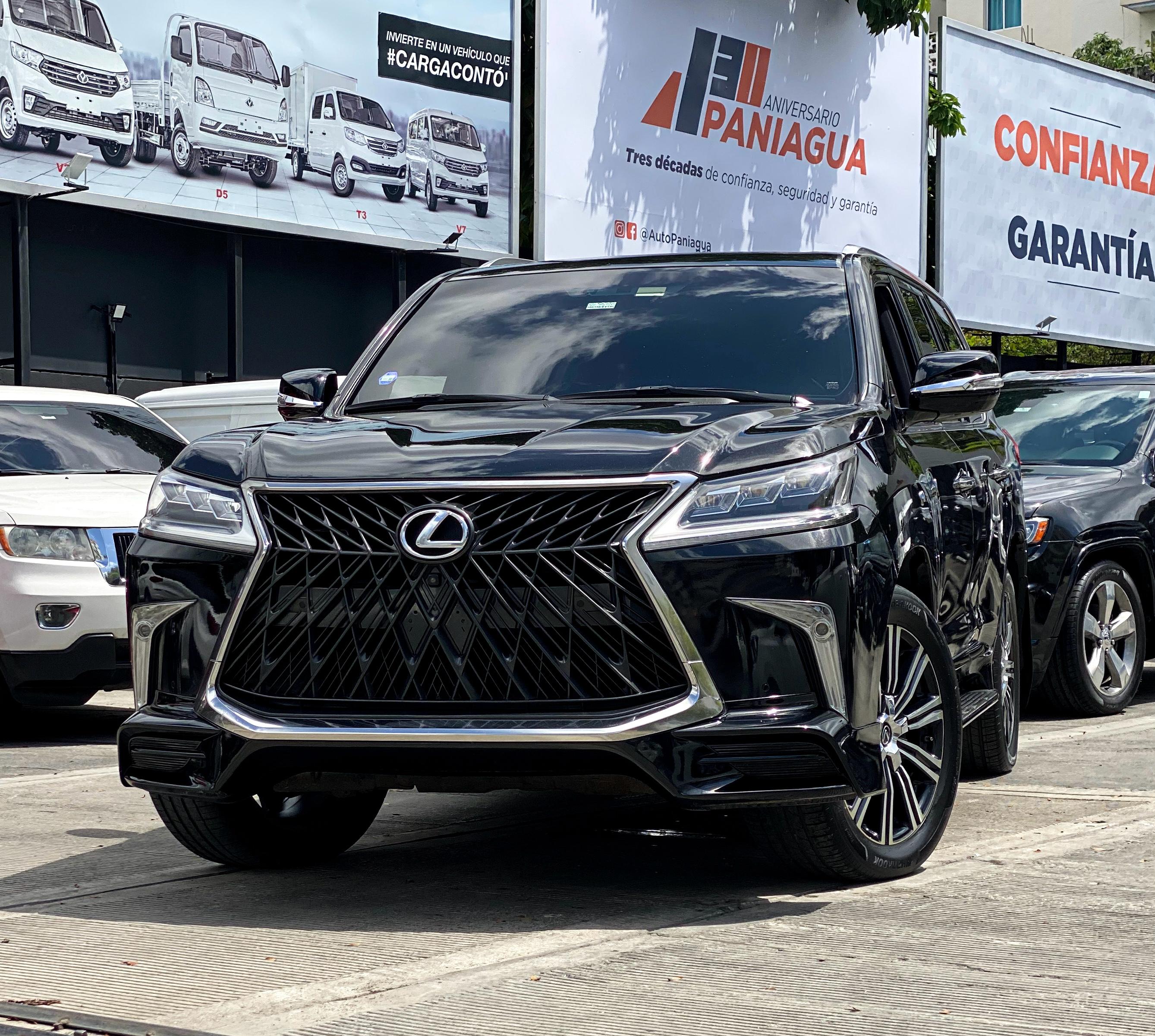 jeepetas y camionetas - Lexus LX570 Sport 2019  FINANCIAMIENTO DISPONIBLE 0