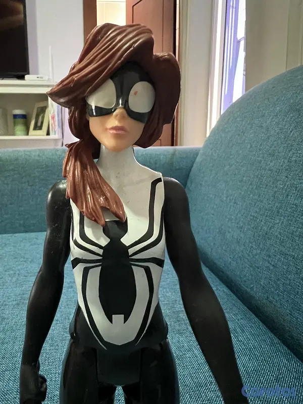 juguetes - Muñeco Marvell Spiderman Spidergirl 2