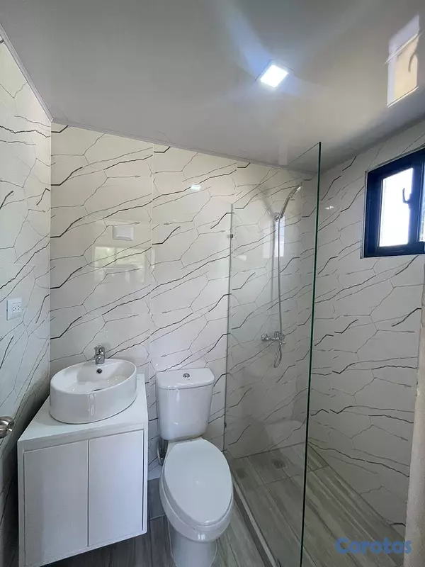 apartamentos - Apartamento en Venta con Piscina, Urb. Brisas Del  9