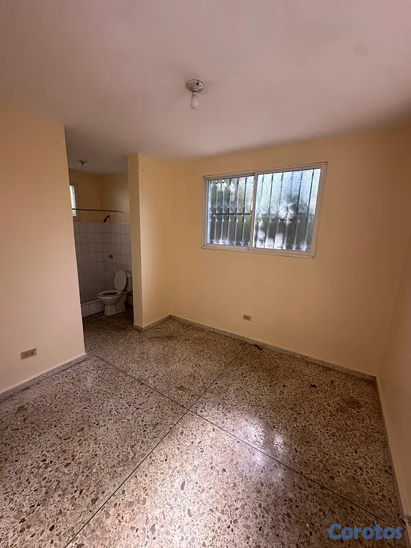 casas - Se alquila Casa renovada en Santiago 17