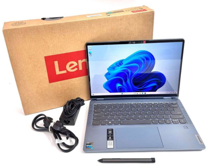 computadoras y laptops - Laptop Lenovo Flex 7 14" 2.2K Touch, Core i7 12th DecaCore, 16GB RAM, 512GB SSD
