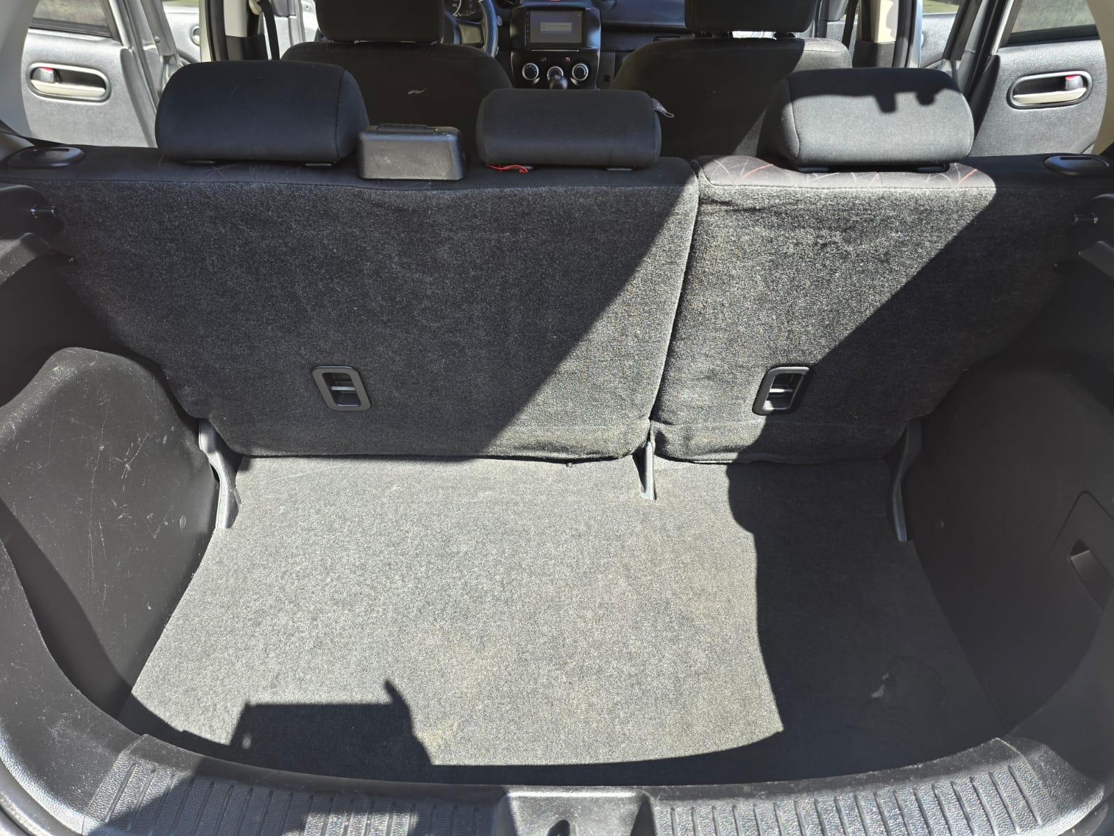 carros - mazda Demio 2014 8