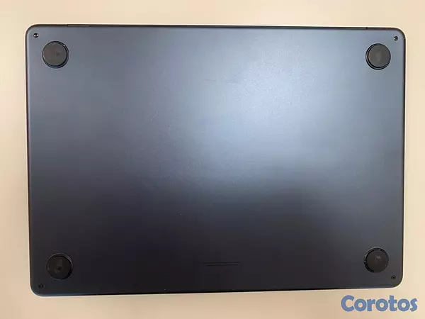 computadoras y laptops - MacBook Air M3 2024. 8GB RAM, 256GB DISCO DURO 5