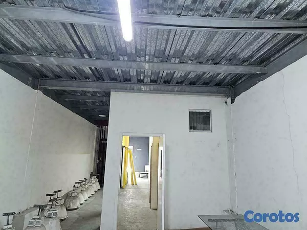 otros inmuebles - Nave almacenaje en alquiler Santo Domingo Oeste 3