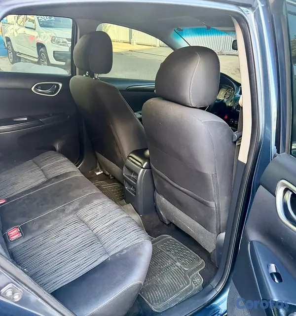 carros - Nissan Sentra SV  2016 11