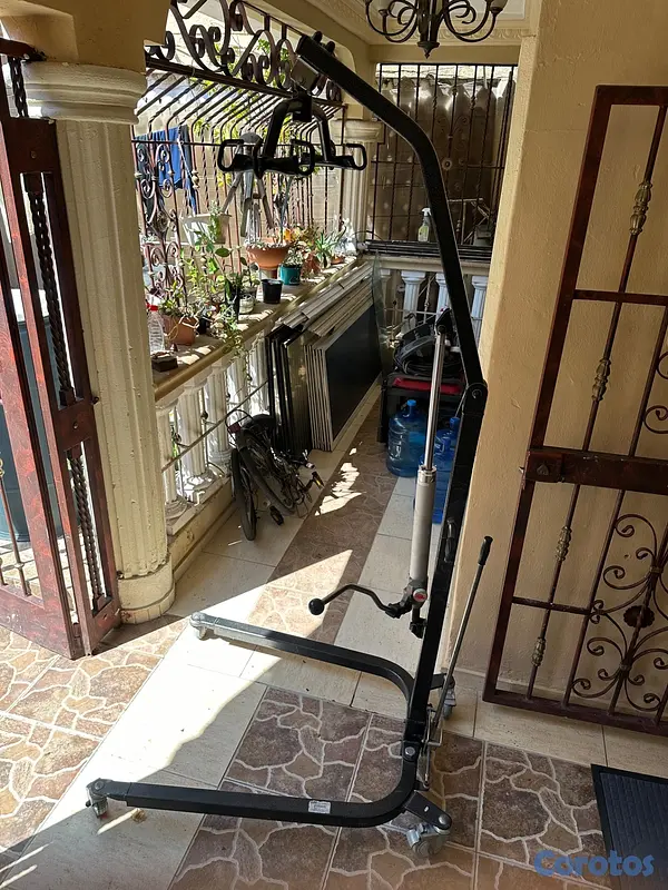 Salud y Equipamiento Médico - Grúa hidráulica de pacientes  3