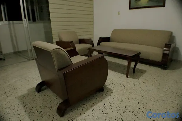 muebles y colchones - Juego de Sala en Caoba Centenaria 6