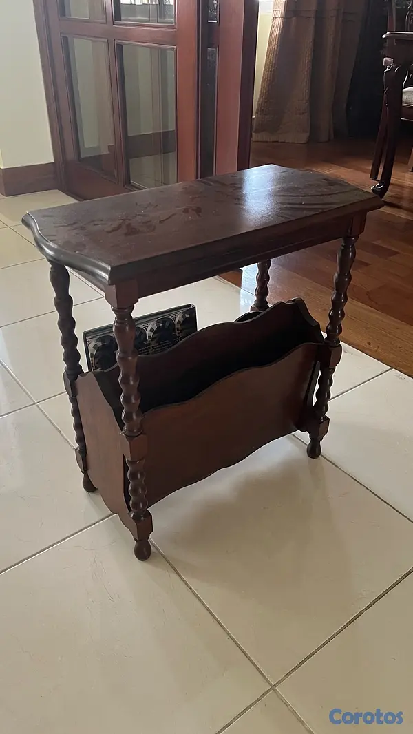 muebles y colchones - Mesa revistero 2