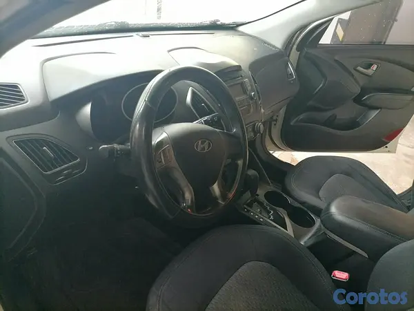 jeepetas y camionetas - Hermosa Hyundai Tucson Blanca 2012 19