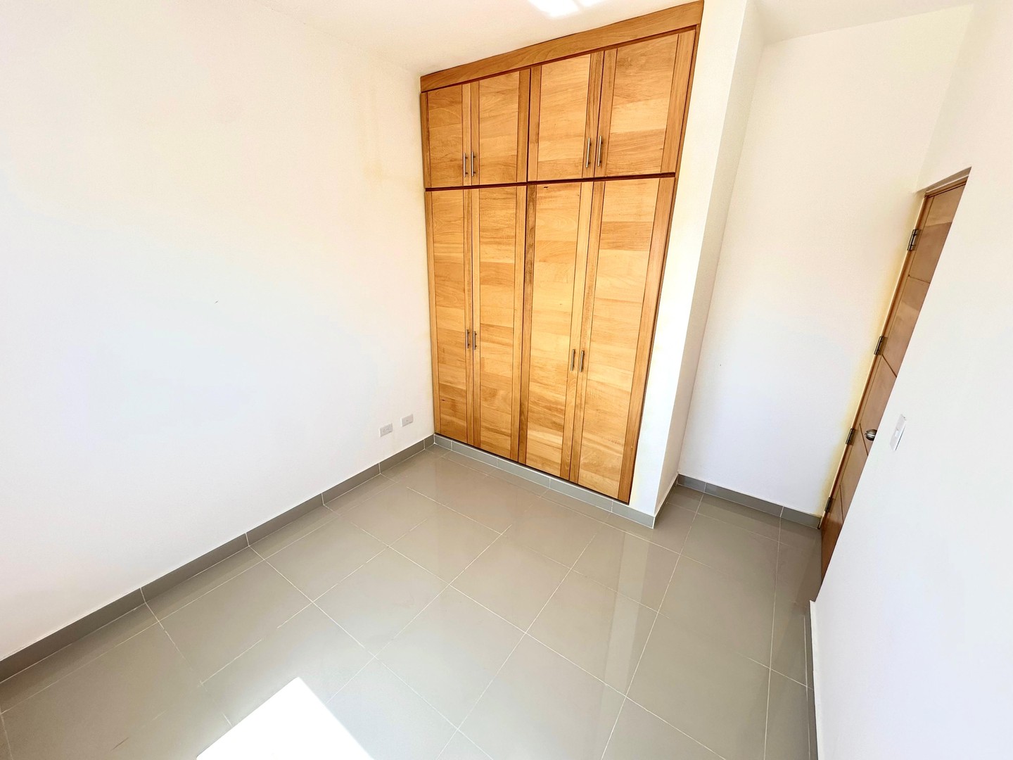 apartamentos - Apartamento en venta de 2 habitaciones en la Avenida Independencia  6