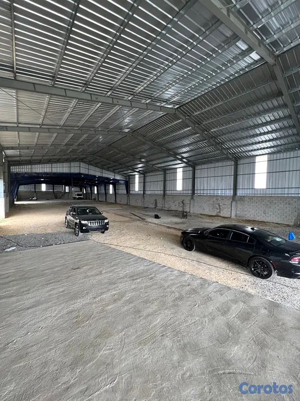 oficinas y locales comerciales - Nave Industrial en Haina próximo a la circunvalación  4