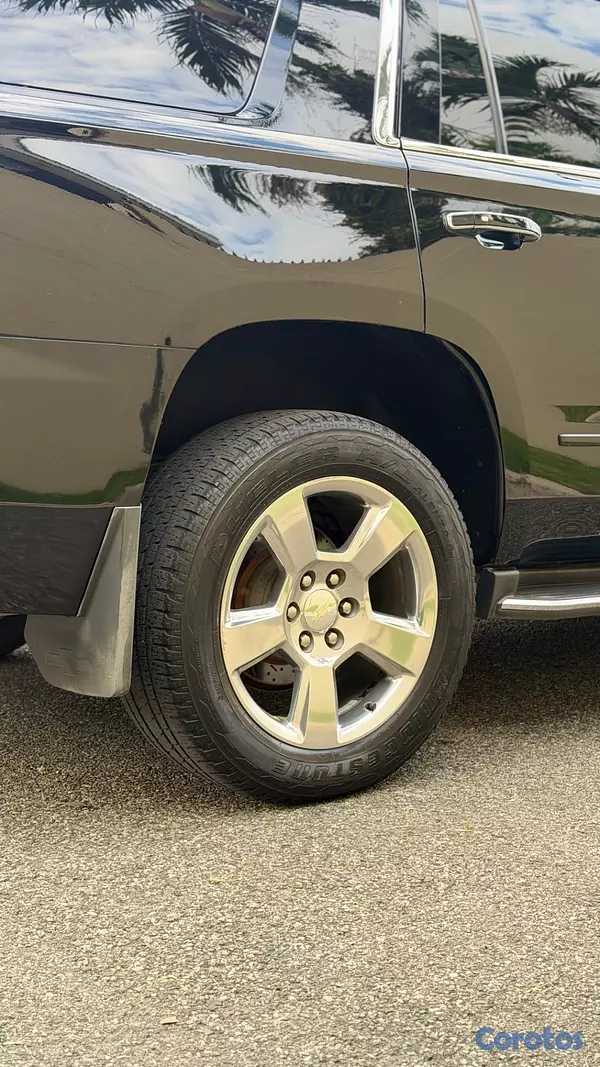 jeepetas y camionetas - Chevrolet Tahoe Premier 2017 Santo Domingo Motors 7