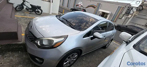 carros - kia rio 2012 2