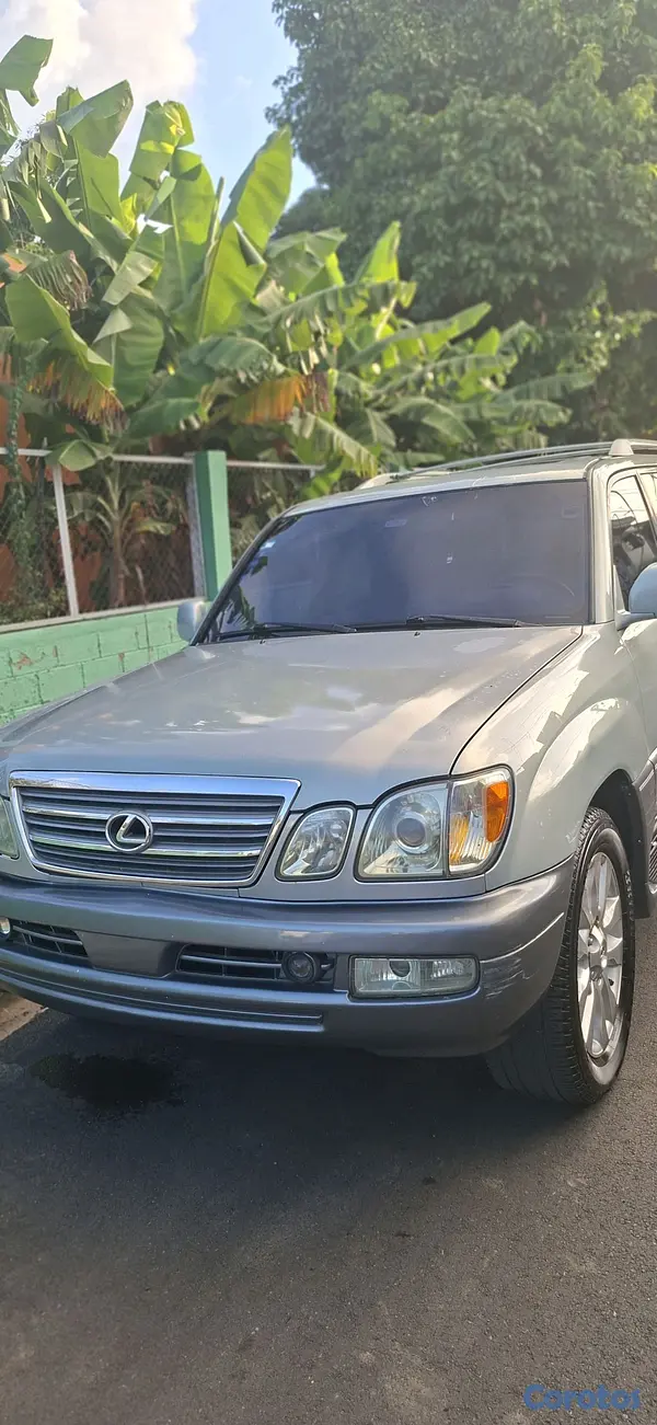 jeepetas y camionetas - Lexus lx 470 2005 4