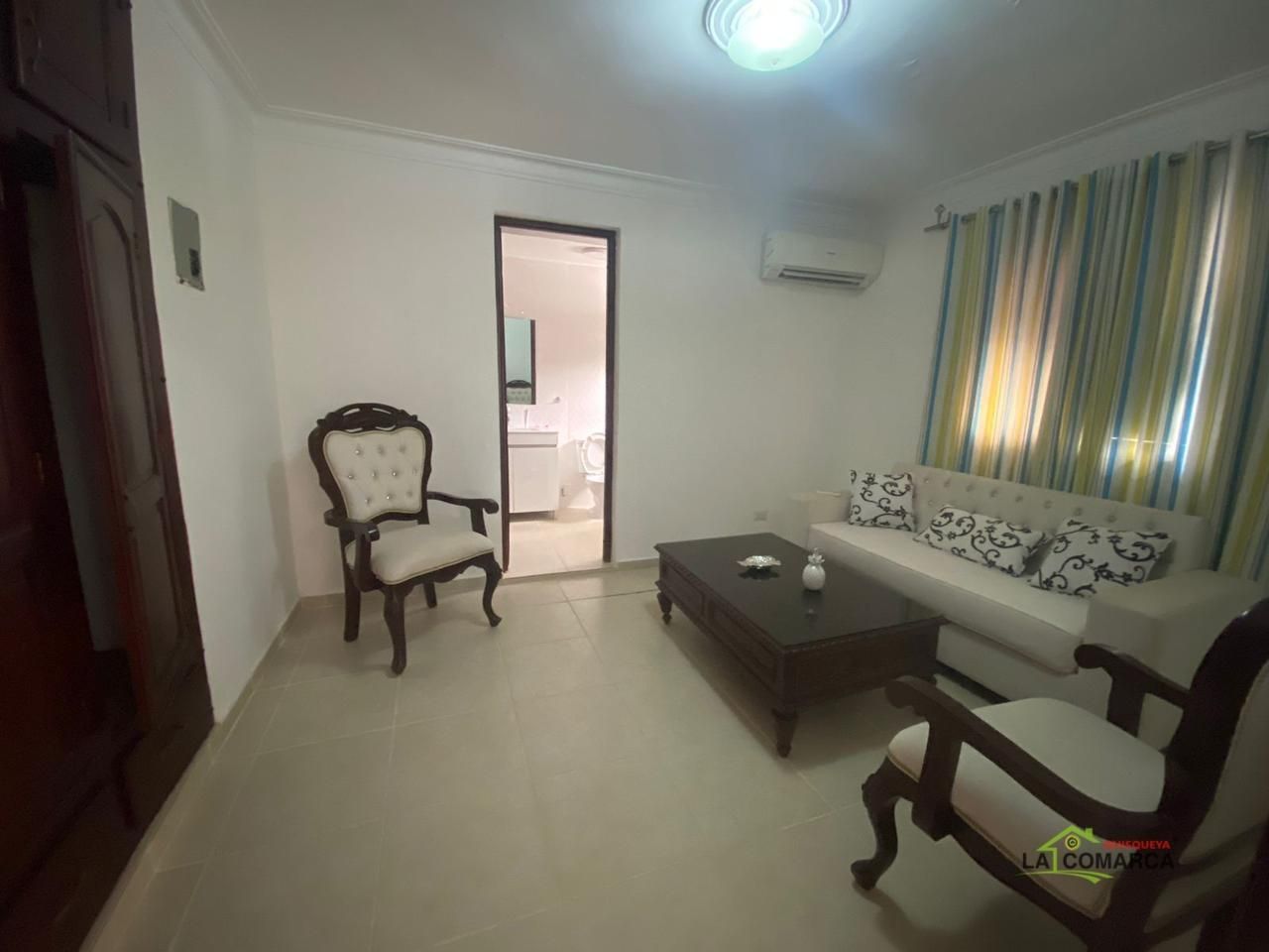 casas - Casa de 4 habitaciones en venta, Santiago  1