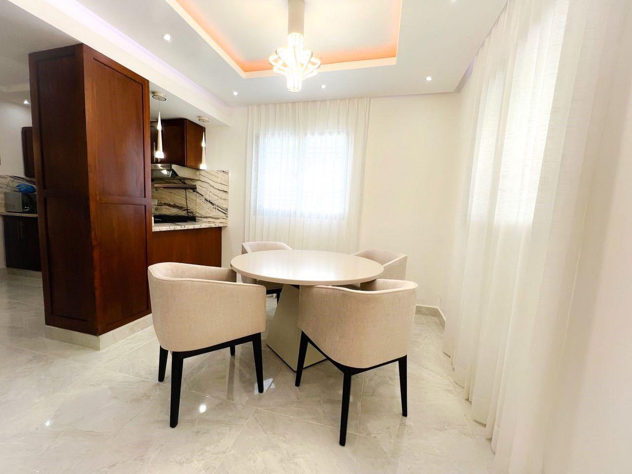 casas - CASA AMUEBLADA CON PISCINA DE RENTA EN LOS RIELES GURABO SANTIAGO 4