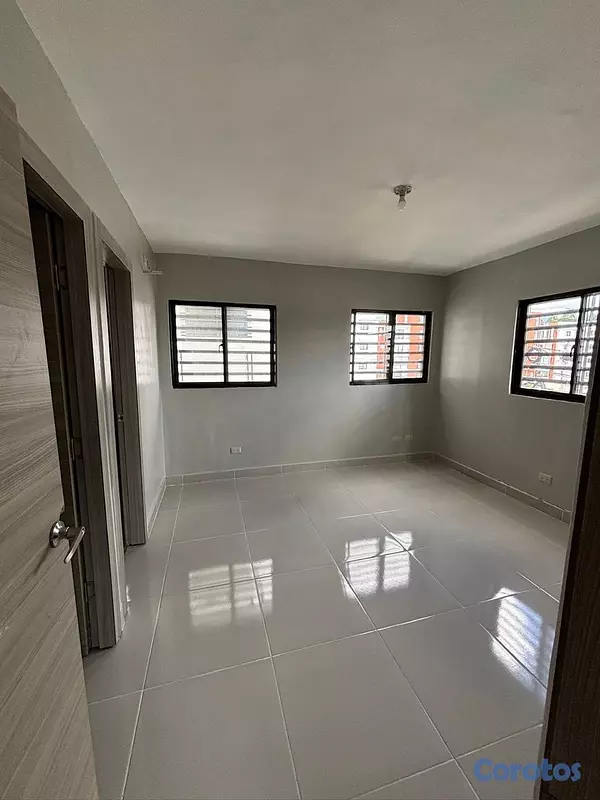apartamentos - ALQUILO APARTAMENTO EN LOS RIELES DE GURABO, SANTI 4