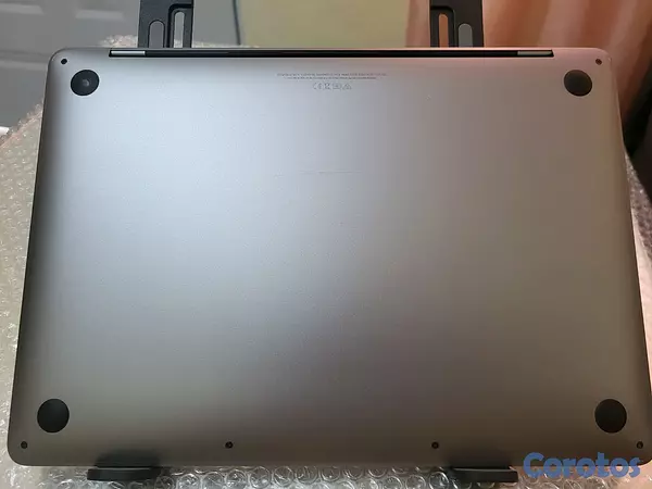 computadoras y laptops - Macbook Pro 2020-- Chip M1-- 3