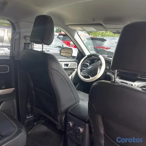 jeepetas y camionetas - FORD EXPLORER XLT 2021 9