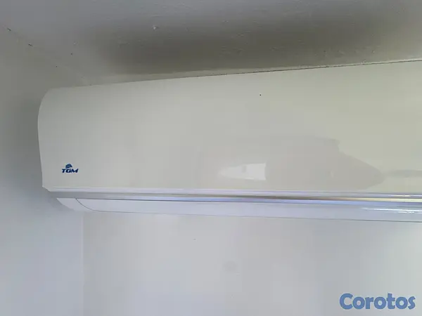 aires acondicionados y abanicos - A/AC DE PARED 18k BTU 220V/1 Inverter 3