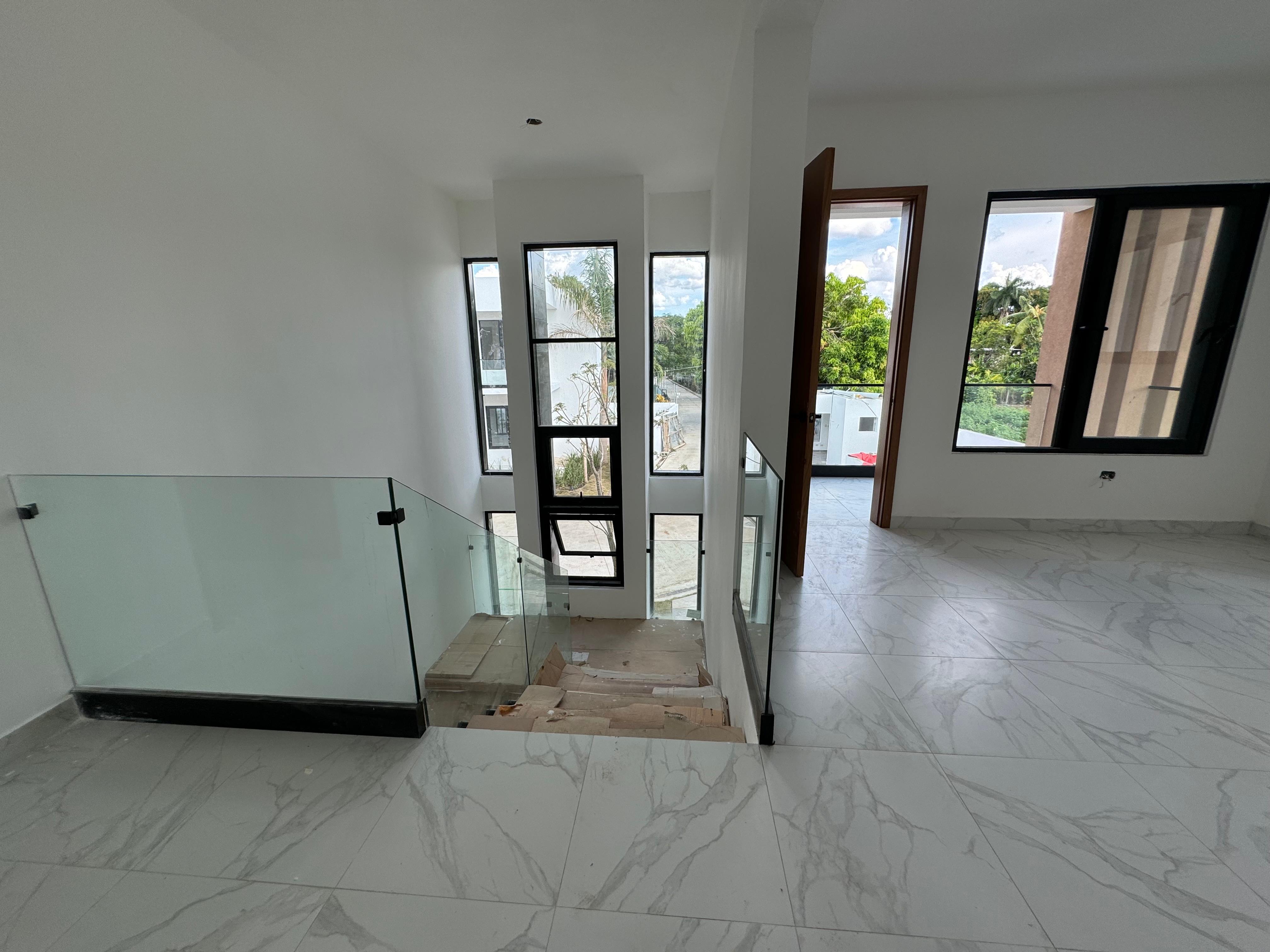 casas - Casa Disponible en Las Carmelitas  3