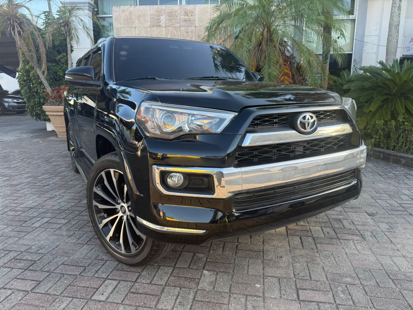 jeepetas y camionetas - Toyota 4runner limited 2010 3