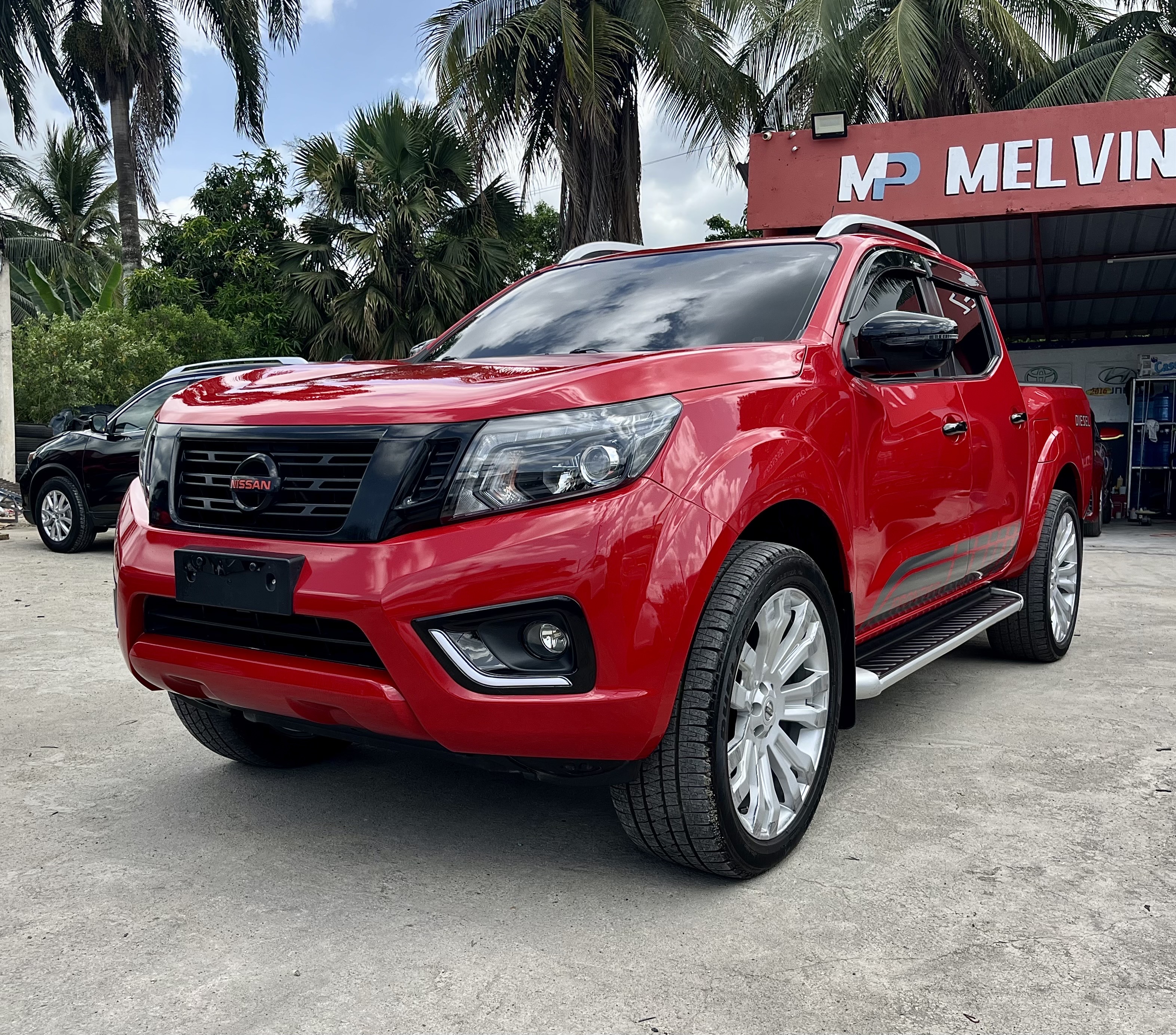 jeepetas y camionetas - Nissan Frontier 2021 – Versión LE 4x4 Diesel
