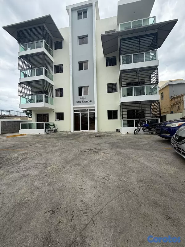 apartamentos - venta de apartamento primer piso con patio en la autopista de san isidro  11