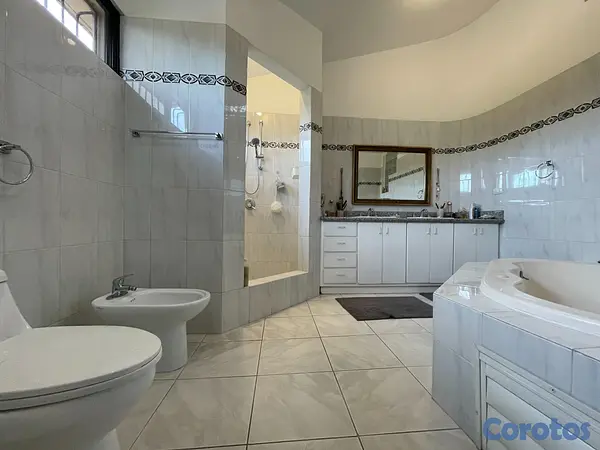 casas - Casa en venta en Altos de Arroyo Hondo II 2
