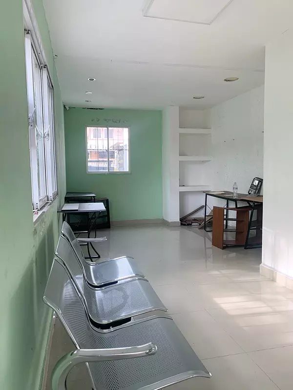 oficinas y locales comerciales - Local comercial en Bella vista  6