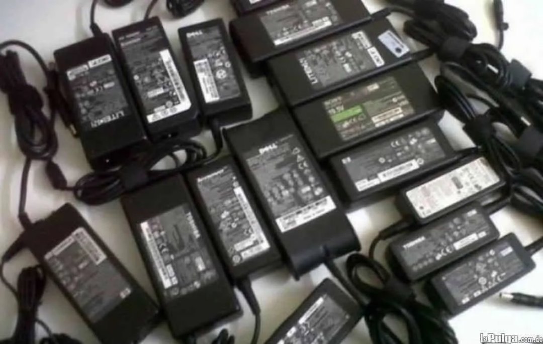 computadoras y laptops - CARGADORES ,FUENTES DE LAPTOP PARA TODO TIPOS DE LAPTOPS  3