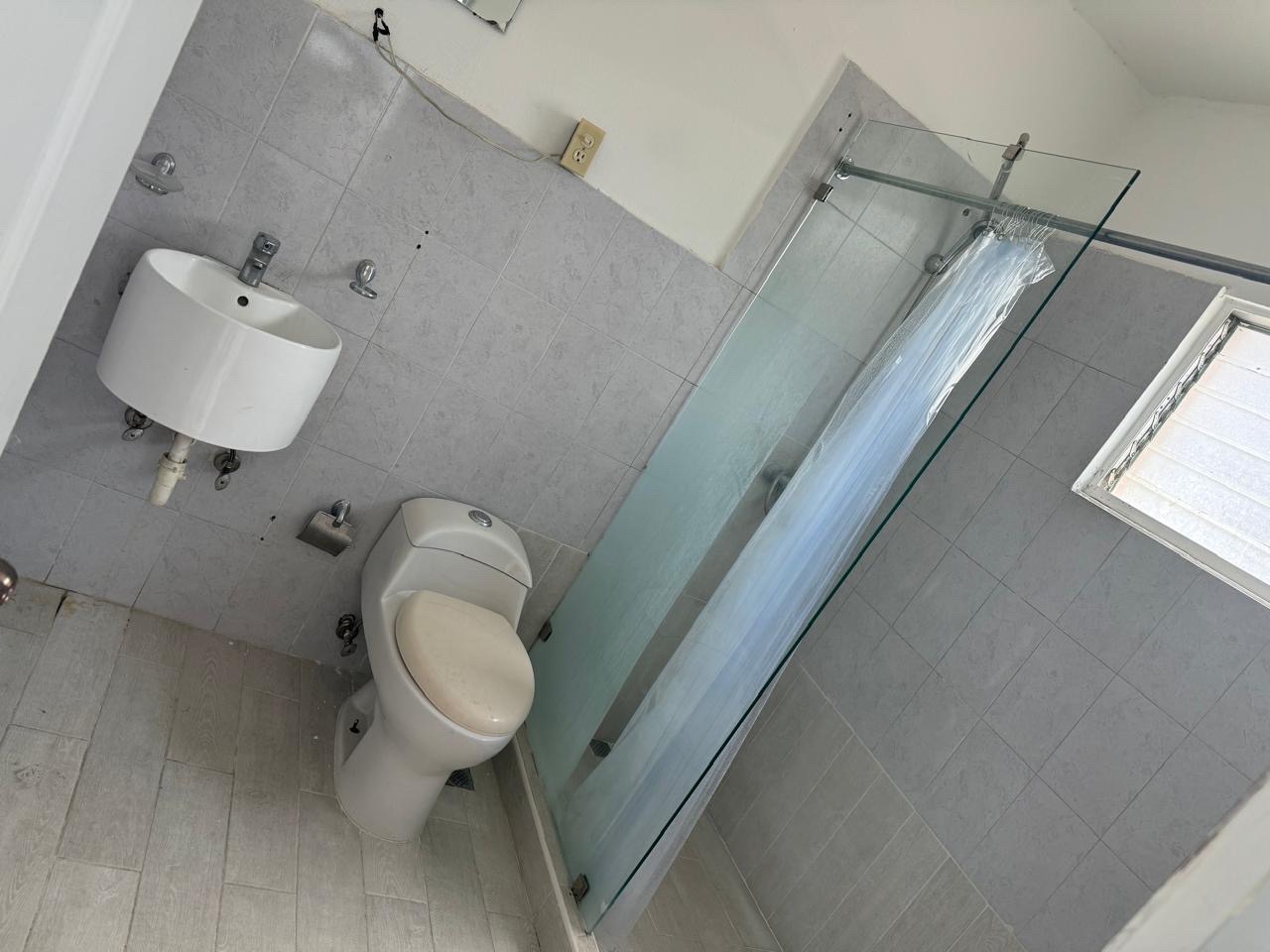 apartamentos - hermoso apartamento en una zona céntrica en ensanche Julieta  2