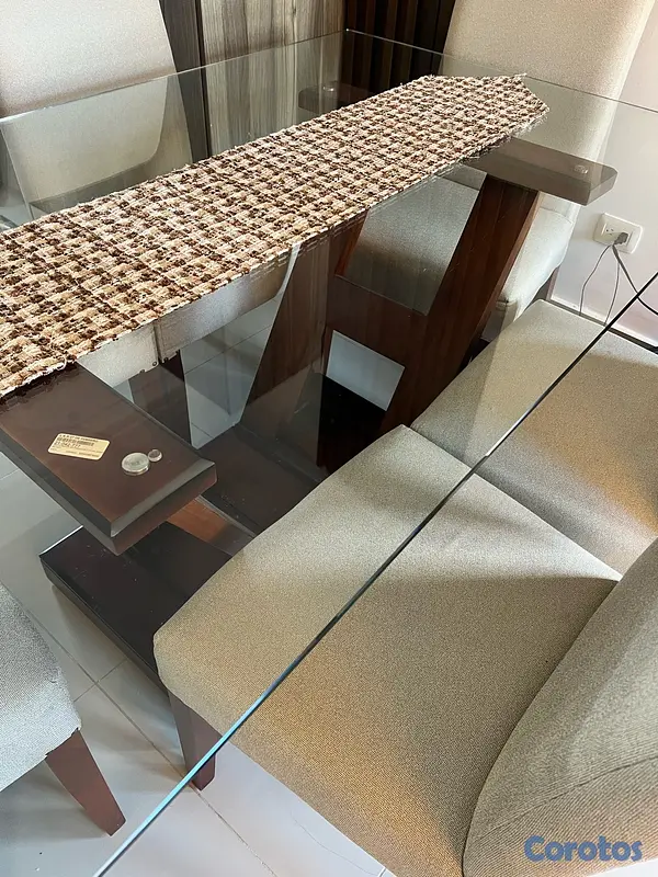 muebles y colchones - Juego de Comedor en caoba de 6 sillas  5
