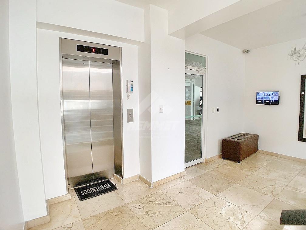 apartamentos - 4TO NIVEL CON ASCENSOR LA ESMERALDA SANTIAGO 0
