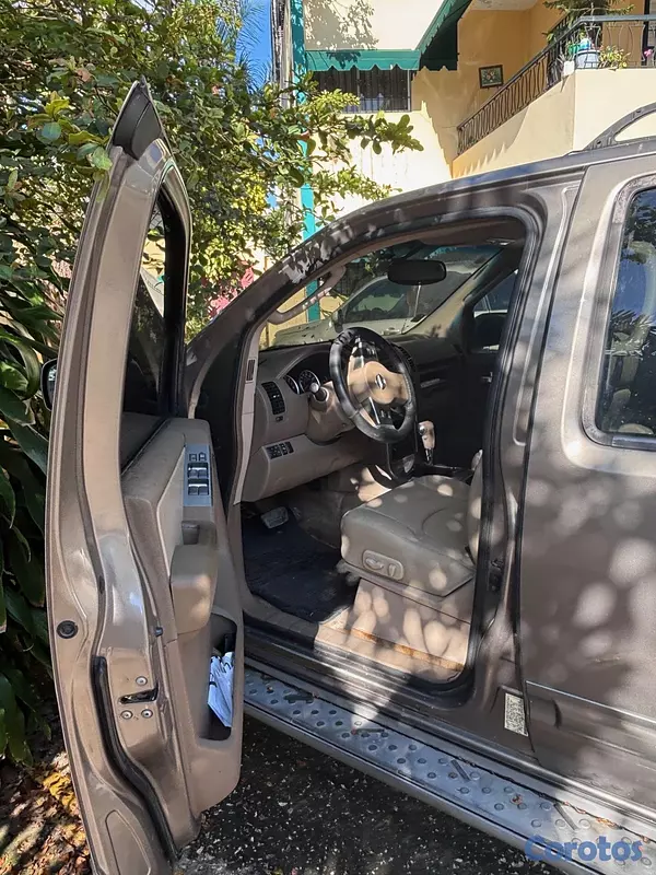 jeepetas y camionetas - Nissan Pathfinder 2005 Marron Version Se 4