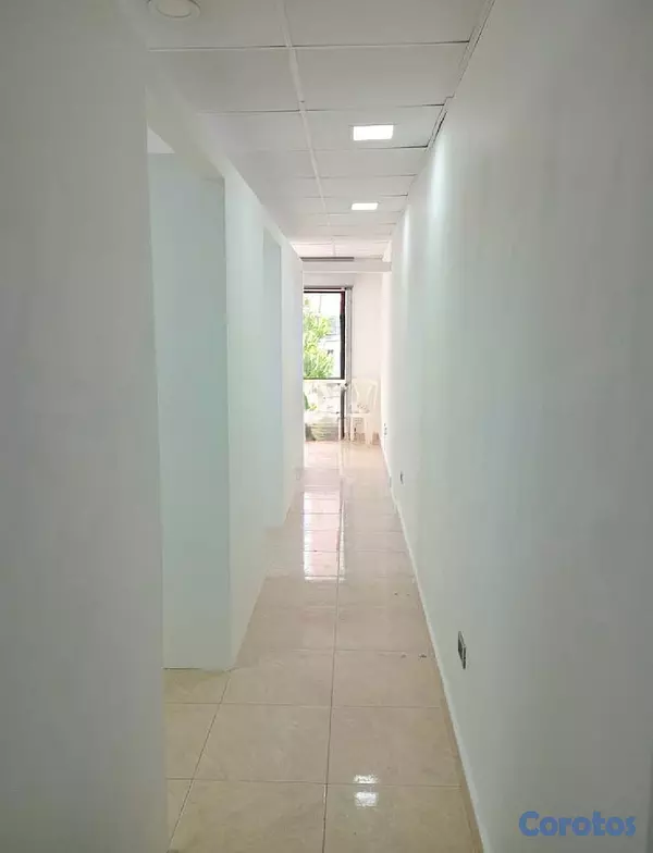 oficinas y locales comerciales - LOCAL COMERCIAL  3