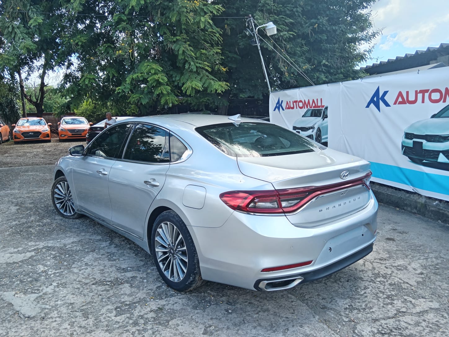 carros - HYUNDAI GRANDEUR 2018 GRIS 3