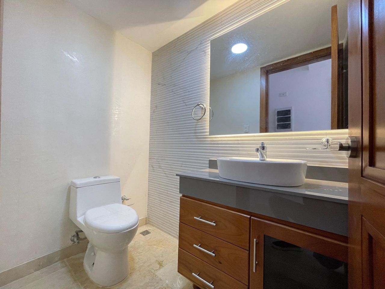 apartamentos - En alquiler apartamento en Ensanche Naco  3