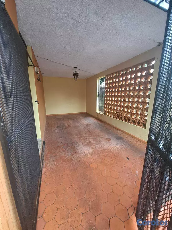 casas - Casa En Venta – Av. Independencia 1