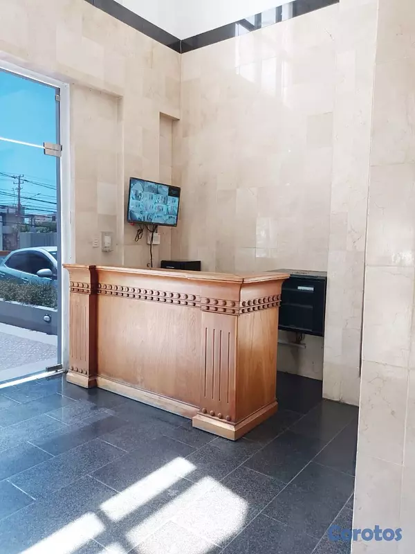 oficinas y locales comerciales - Alquiler local en Evaristo  7