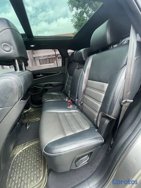 jeepetas y camionetas - Kia sorento SXL panorámica GDI  7