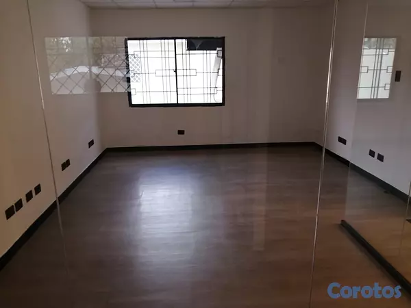 oficinas y locales comerciales - LOCAL COMERCIAL IDEAL PARA OFICINAS  8