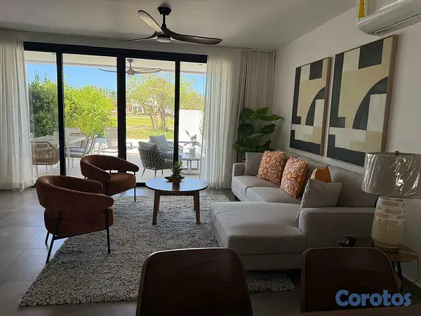 casas vacacionales y villas - Vendo Espectacular Townhouse con vista al campo de 10