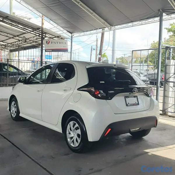 carros - toyota Yaris 2020 impecable 4