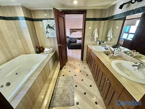 apartamentos - Vendo Apartamento de 332 Metros Con 3 Habitaciones En La Esperilla PD599 2