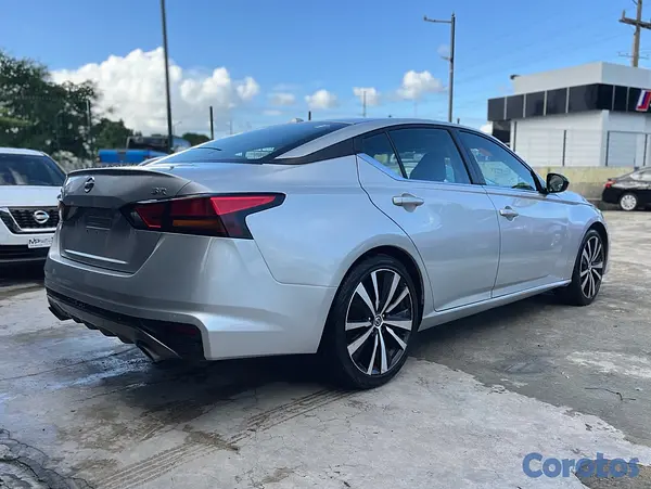 carros - Nissan Altima 2020 SR
 3