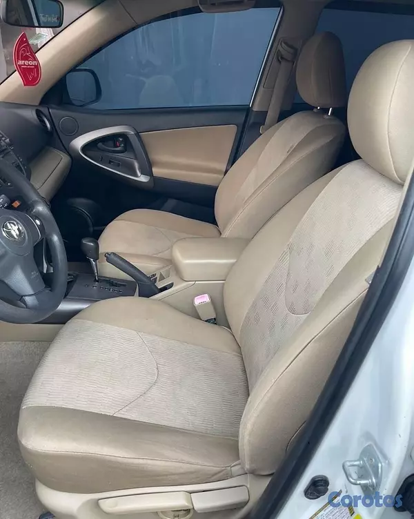 jeepetas y camionetas - TOYOTA RAV4 LE 2010 8